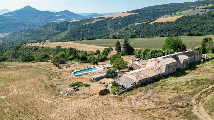 Image No.22-3 Bed House for sale