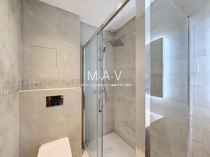 Image No.6-Apartment for sale