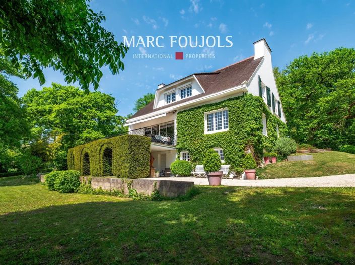 Image No.1-4 Bed House for sale