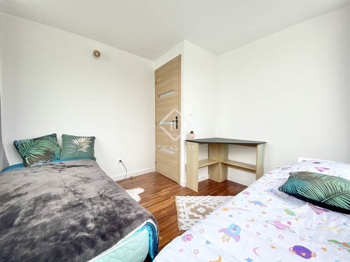 Image No.19-3 Bed Apartment for sale