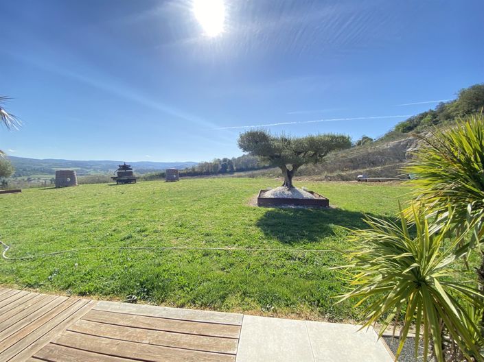 Image No.18-3 Bed House for sale