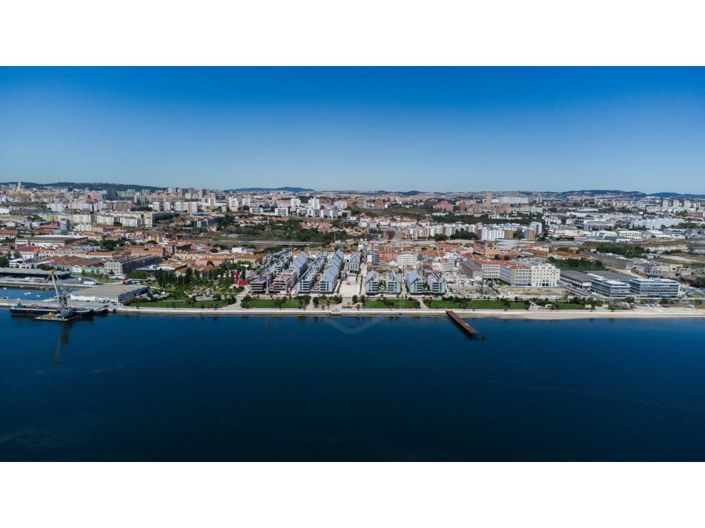 Image No.10-4 Bed Apartment for sale