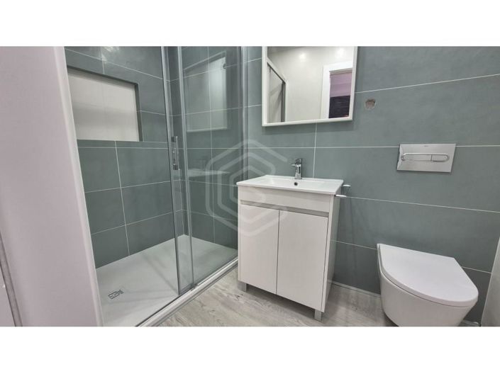 Image No.16-3 Bed House for sale