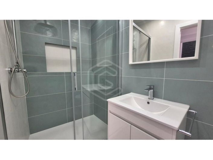 Image No.18-3 Bed House for sale