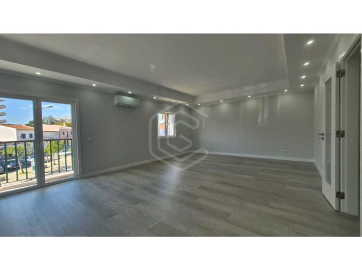 Image No.23-3 Bed House for sale