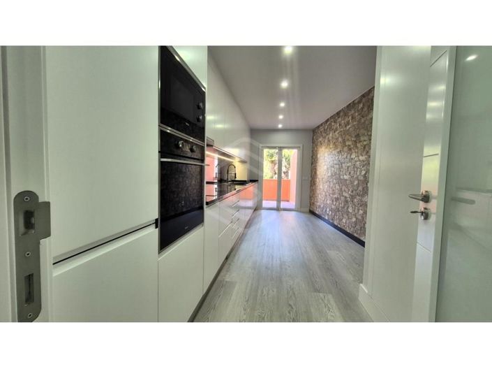 Image No.25-3 Bed House for sale