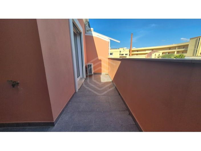 Image No.27-3 Bed House for sale