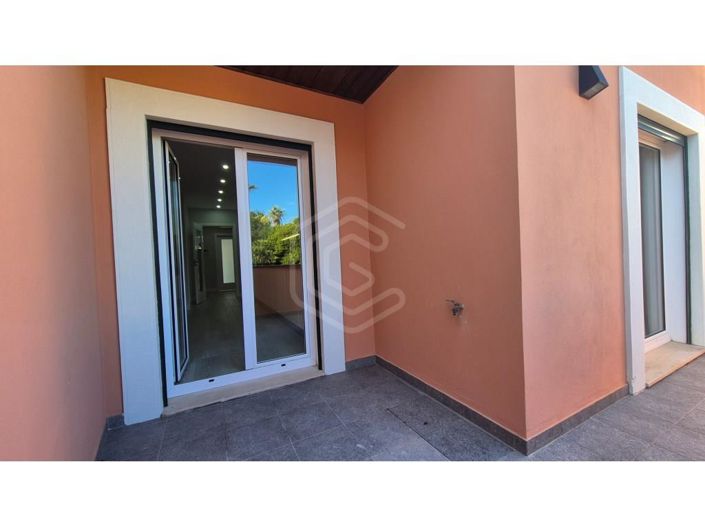 Image No.28-3 Bed House for sale