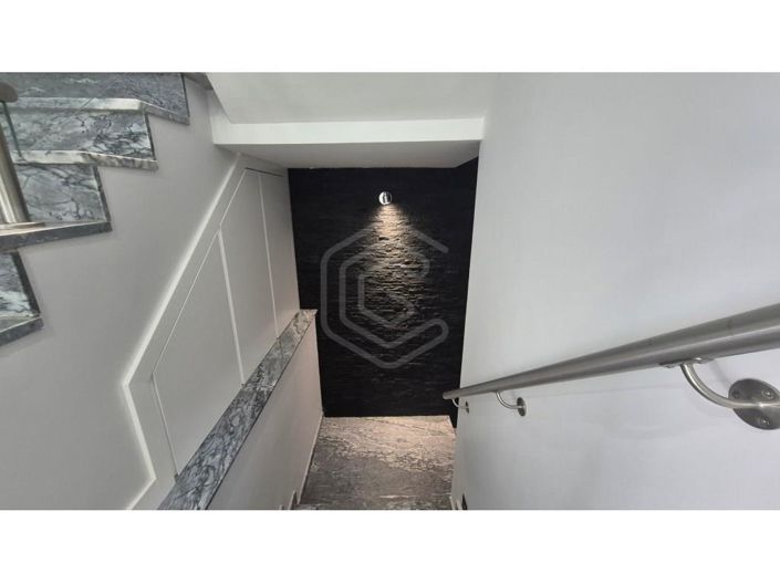 Image No.38-3 Bed House for sale