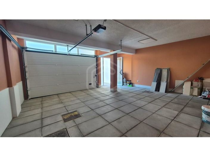 Image No.39-3 Bed House for sale