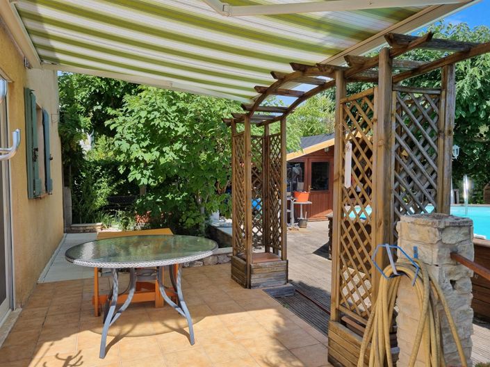 Image No.5-6 Bed House for sale