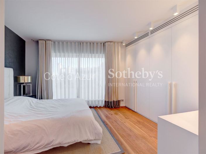 Image No.13-4 Bed Apartment for sale