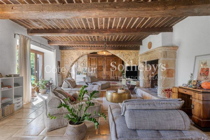 Image No.7-3 Bed House for sale