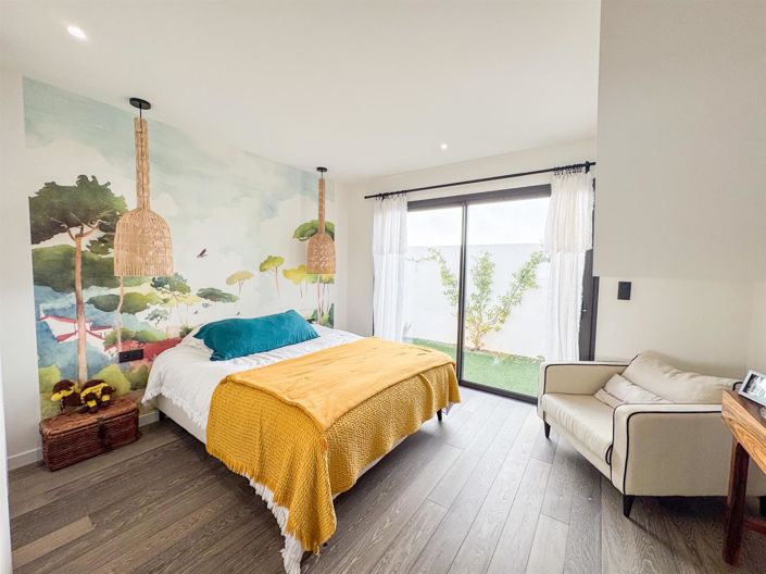 Image No.14-4 Bed Apartment for sale