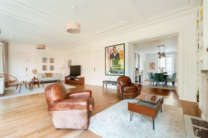 Image No.15-5 Bed House for sale