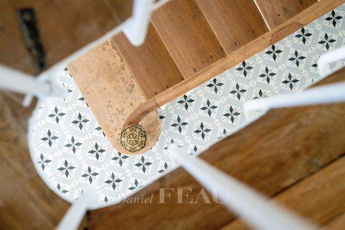 Image No.21-5 Bed House for sale