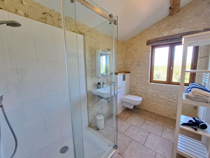 Image No.26-5 Bed House for sale