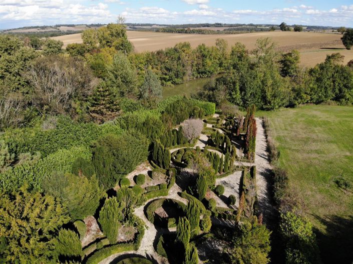 Image No.3-5 Bed House for sale