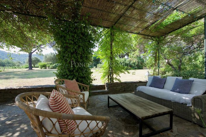 Image No.24-4 Bed House for sale