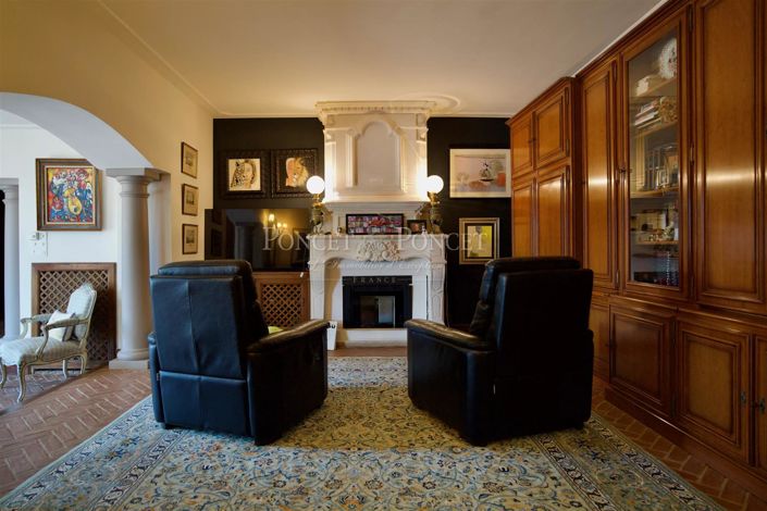 Image No.24-12 Bed House for sale