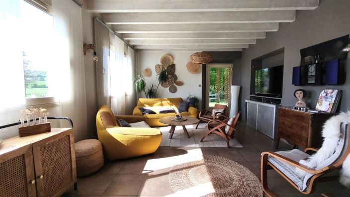 Image No.19-3 Bed House for sale