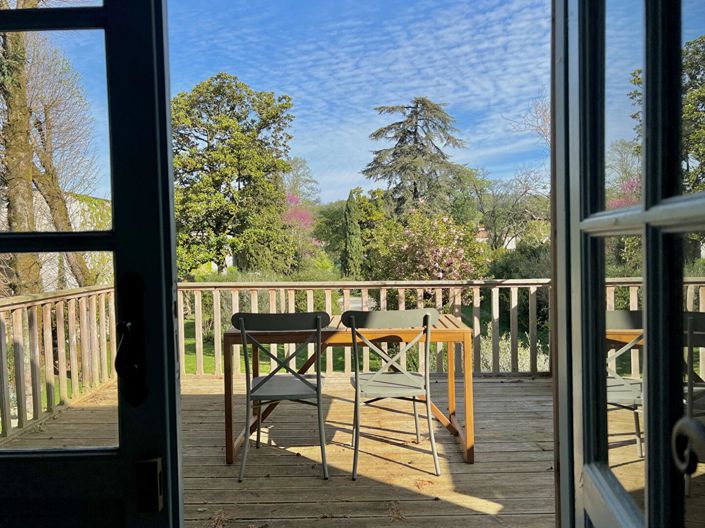 Image No.11-10 Bed House for sale