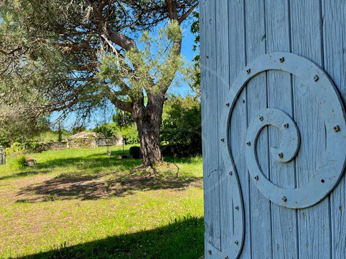 Image No.12-2 Bed House for sale