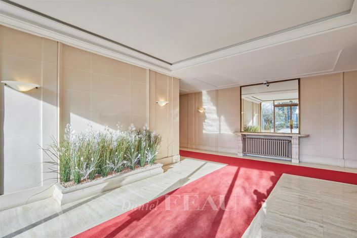 Image No.21-3 Bed Apartment for sale