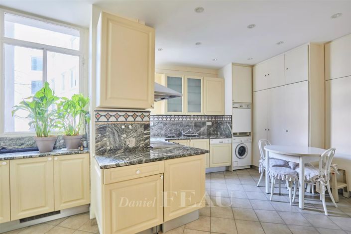 Image No.4-3 Bed Apartment for sale