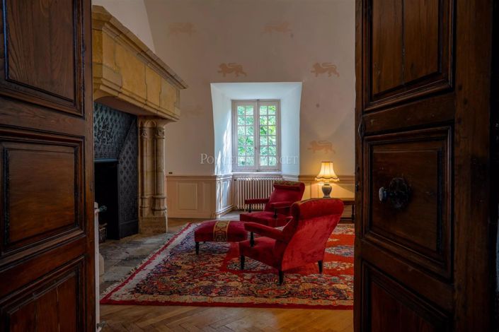 Image No.13-19 Bed House for sale