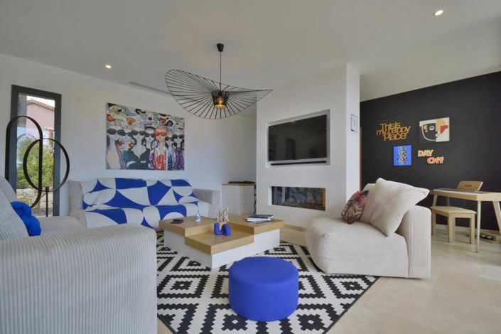 Image No.18-5 Bed House for sale