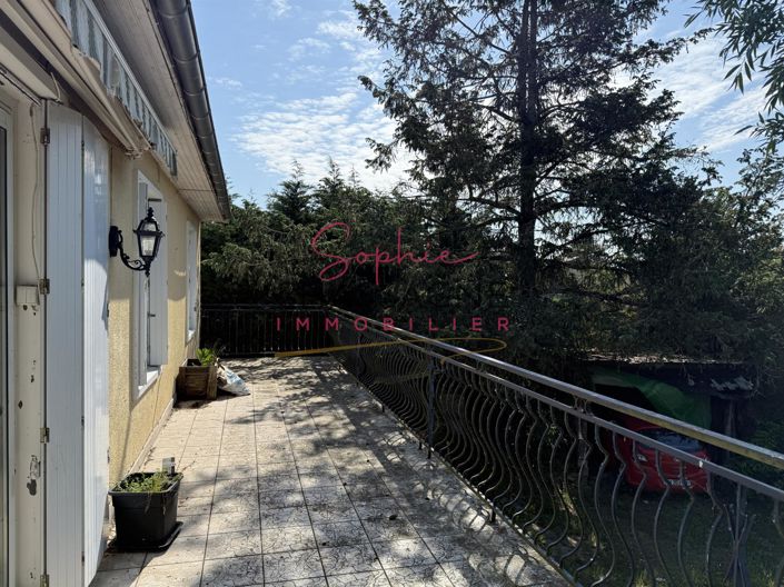 Image No.5-3 Bed House for sale