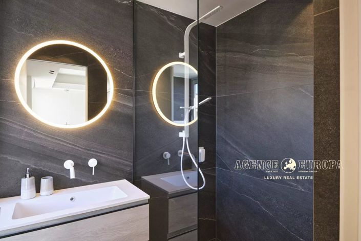 Image No.11-3 Bed Apartment for sale