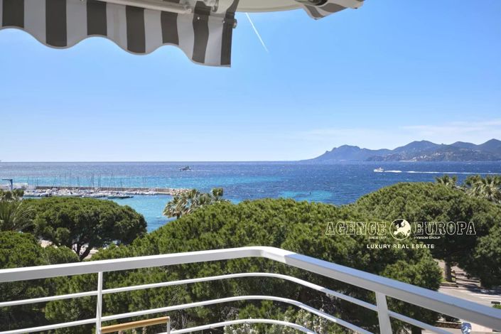 Image No.3-3 Bed Apartment for sale