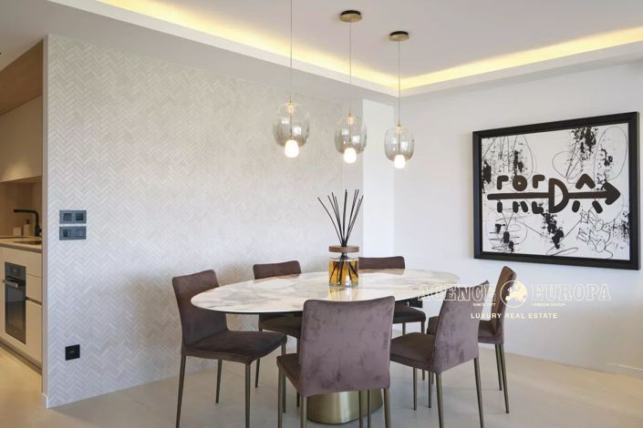 Image No.8-3 Bed Apartment for sale