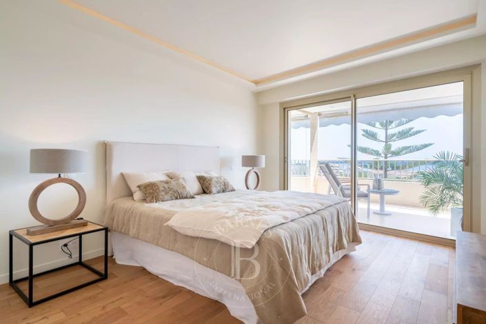 Image No.6-3 Bed Apartment for sale