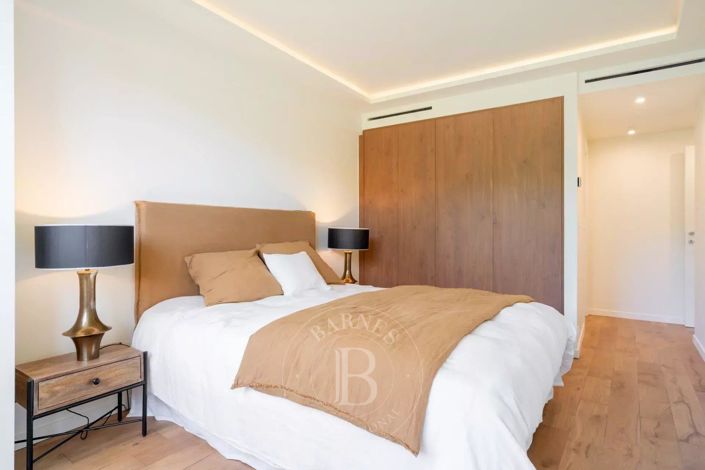 Image No.9-3 Bed Apartment for sale