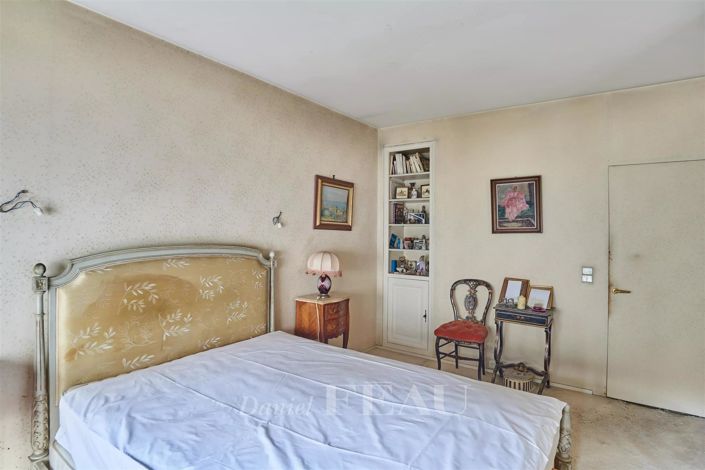 Image No.8-3 Bed Apartment for sale