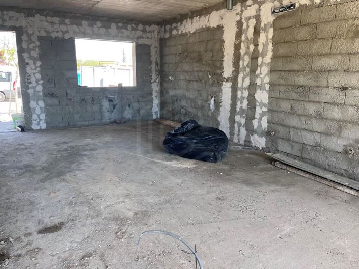 Image No.3-3 Bed House for sale