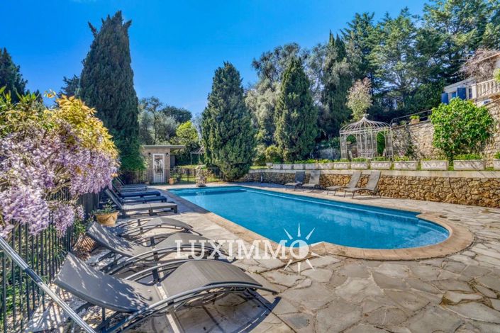 Image No.2-10 Bed House for sale