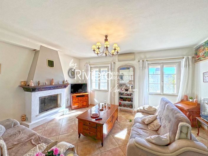 Image No.12-5 Bed House for sale