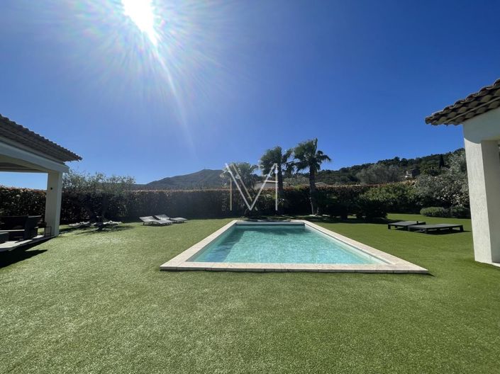 Image No.11-4 Bed House for sale