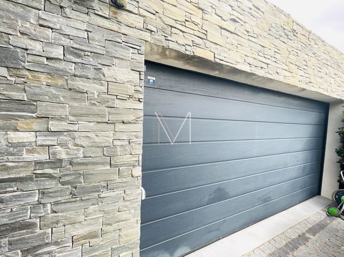 Image No.15-4 Bed House for sale