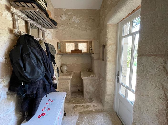 Image No.7-3 Bed House for sale