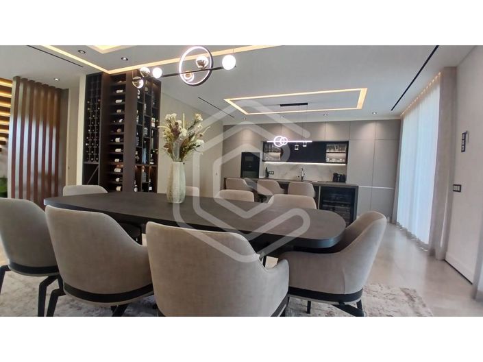 Image No.35-4 Bed House for sale