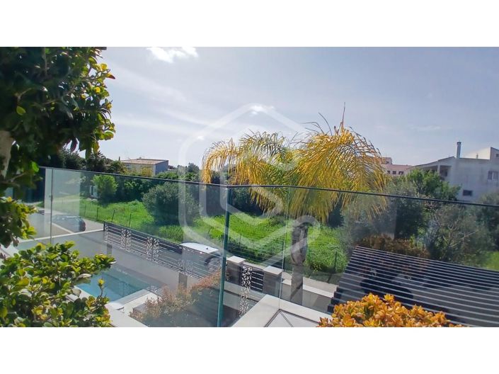 Image No.39-4 Bed House for sale