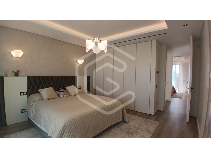 Image No.57-4 Bed House for sale