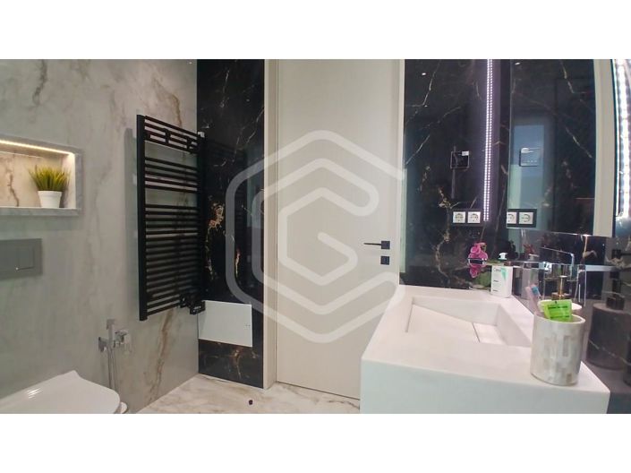 Image No.59-4 Bed House for sale