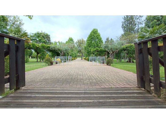 Image No.19-3 Bed House for sale