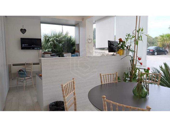 Image No.22-3 Bed House for sale